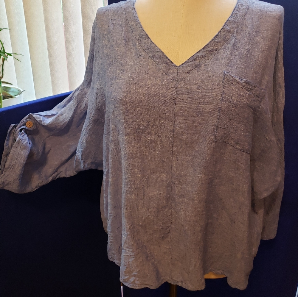 XL Est 1946 long sleeve blouse